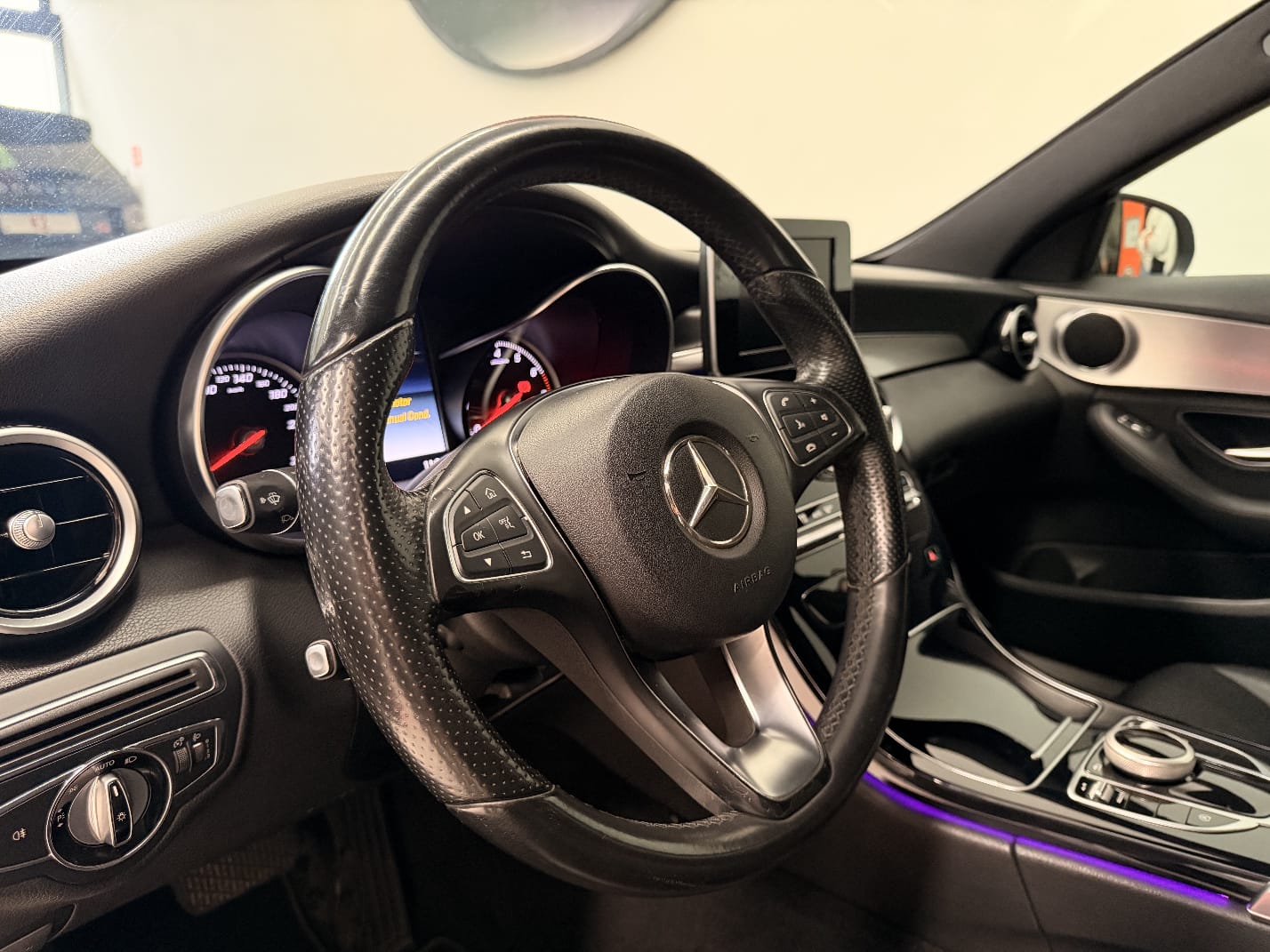 MERCEDES BENZ   C180  - Foto 2